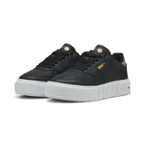Championes Puma Cali Court LTH de mujer, color negro con detalles en verde y suela blanca.