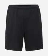 Bermuda masculina negra de microfibra con textura de perforaciones, cintura elástica ajustable con cordón y bolsillos.