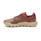 Sneaker CAT Hex Lite Leather color borgoña, de cuero flor, con cordones y suela de goma color beige.