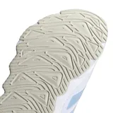Championes Adidas Switch Move, color blanco con detalles celestes y suela texturizada.