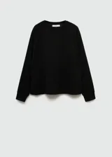 Sweater negro de tejido fluido con cuello redondo y mangas largas.