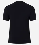 Remera negra de manga corta, corte ajustado al cuerpo, con cuello redondo y estampa frontal en blanco con la palabra "Anxiety" en tipografía cursiva y detalles gráficos.