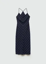 Vestido midi azul marino con rayas verticales blancas, escote en V y tirantes finos.