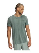 Remera deportiva Under Armour Vanish Seamless NVLT color verde con diseño texturizado y logo en el pecho.