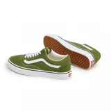 Zapatillas Vans Old Skool color verde oliva con la clásica sidestripe blanca en cuero.
