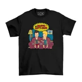 Remera de algodón negro con estampado de Beavis y Butt-head sentados en un sofá.