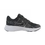 Zapatillas deportivas Nike Run Defy negras con detalles en gris y blanco.