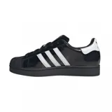 Zapatillas Adidas Superstar II color negro charol con las tres tiras laterales blancas y contrafuerte blanco.