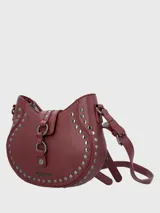 Bandolera negra de ecocuero con forma de gato, tachas plateadas y correa ajustable.