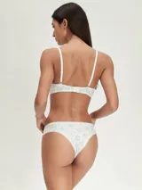 Soutien básico de algodón blanco con estampado floral celeste y naranja.