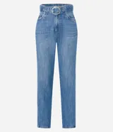 Pantalón mom jeans de tiro alto con cinturón con hebilla.