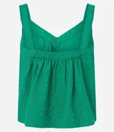 Blusa corta color verde esmeralda, con escote en pico y tirantes medianos con abalorios. Confeccionada en tejido laise texturizado y elástico en la espalda.