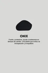 Aros de acero quirúrgico hipoalergénico con forma de argolla plateada y dije circular colgante de piedra natural color azul.