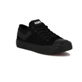 Zapatillas Pony modelo Classic, color negro, de caña baja y estilo clásico.