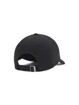 Gorro deportivo Under Armour color rosa con logo blanco bordado en el frente.