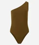 Body básico color durazno, con escote asimétrico y un solo hombro. Confeccionado en microfibra de poliamida y elastano.