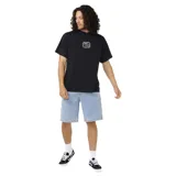 Remera negra de algodón con cuello redondo y manga corta. Estampado pequeño en el pecho con el logo de Rip Curl en color blanco.