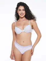 Pack de tres colaless de algodón con cintura elastizada y estampado de rayas y corazones.