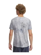 Remera deportiva Under Armour Seamless para hombre, color gris con estampado abstracto y logo en el pecho.