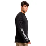 Remera manga larga negra para hombre, confeccionada en tejido transpirable de secado rápido con tecnología COOLMAX® que regula la temperatura corporal. Presenta logotipo estampado en la manga derecha y triángulo reflectante en el dobladillo.
