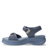Sandalias Azaleia color piel con plataforma y ajuste con velcro.