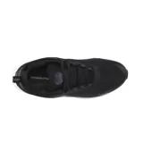 Championes de running 361° Stable Running, color negro con detalles en blanco y celeste.