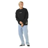 Buzo negro de corte clásico con logo Rip Curl estampado en el pecho y paneles laterales en gris.