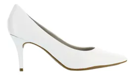 Zapato de tacón Bottero, color negro, de cuero sintético, con punta fina y taco aguja.