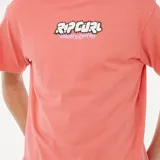 Remera de manga corta color rosado con efecto lavado, corte holgado y estampado frontal con el logo de Rip Curl en tipografía burbuja.