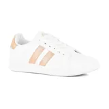 Championes blancos con detalles en color oro rosa, con cordones y suela blanca.
