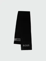 Bufanda negra de lana con detalle de logo Boss en cuero sintético.