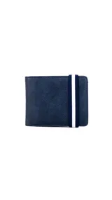 Billetera color beige de símil cuero con galón elastizado marrón y blanco. Interior con doble compartimento para billetes, visor y tarjeteros.