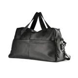Bolso de viaje negro de cuero, con doble asa de mano y correa al hombro regulable con inscripción "Extra Large". Tiene doble cierre superior con tiradores de cordón, dos bolsillos laterales con cierre y dos bolsillos laterales abiertos. Interior forrado en tela de algodón y poliéster con un bolsillo con cierre y dos bolsillos abiertos. Herrajes plateados y logo "XL" en el frente.