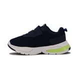 Championes Molekinho de color azul marino con detalles en verde flúor y blanco. Presentan cierre con doble velcro y capellada de mesh.