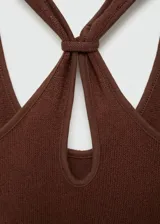 Vestido largo naranja de tejido de punto con tirantes anchos, escote redondo y espalda cruzada.