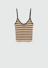 Top corto de punto fino a rayas horizontales color beige y marrón, con escote en V y tirantes finos. Tejido de canalé y diseño entallado.