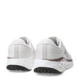Championes New Balance Running Course, color gris claro con detalles plateados.