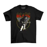 Remera negra de algodón con estampado del logo de la banda de rock AC/DC y una imagen de Angus Young tocando la guitarra.