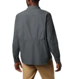 Camisa de manga larga color bordó con tecnología Omni-Shade Upf 50 Sun Protection y Omni-Wick. Cuenta con ventilación, mangas enrollables con soportes para lengüetas y dos bolsillos frontales con solapa.