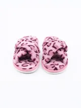 Pantuflas abiertas color rosa con estampado animal print.