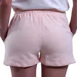 Short deportivo color durazno con cintura elástica y logo estampado en la pierna izquierda.