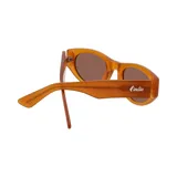 Lentes de sol color naranja con lentes marrones y marco de acetato.