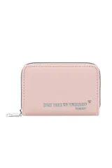 Billetera Trendy color rosa con cierre y estampa frontal con la frase "Stay true to yourself".