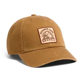 Gorro de gabardina color marrón claro con visera curva y parche bordado con el logo de Merrell y la leyenda "Outdoor Crew".
