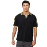 Remera negra de corte clásico con cuello polo, mangas cortas con ribete blanco y detalle de franja verde en los hombros.