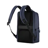 Mochila de diseño cuadrado, color beige claro, con múltiples compartimentos frontales con cierre y correas acolchadas para los hombros.