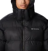 Campera Columbia Pike Lake Parka para hombre, color negro, con capucha ajustable, cierre frontal completo, bolsillos laterales con cierre y puños ajustables. Cuenta con tecnología termorreflectante Omni-Heat™ y aislamiento de poliéster reciclado.