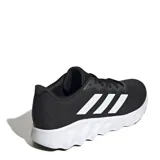 Championes Adidas Switch Move, color negro con detalles blancos, ideales para running.
