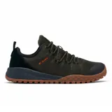Zapatillas urbanas Columbia Fairbanks Low, color negro con suela marrón y detalles en gris.
