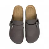 Zuecos grises con hebilla metálica ajustable y plantilla anatómica de corcho.